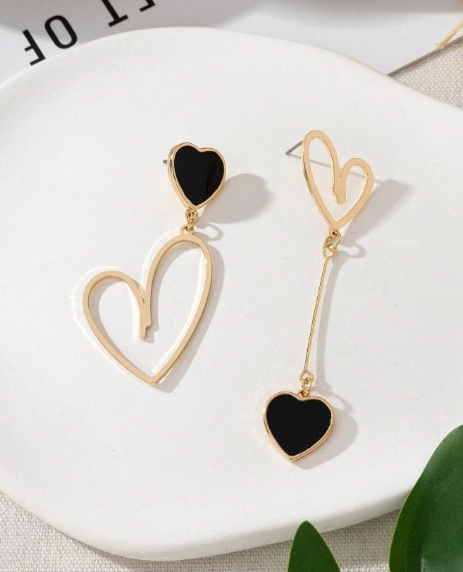 Asymmetrical Noir Heart Drops