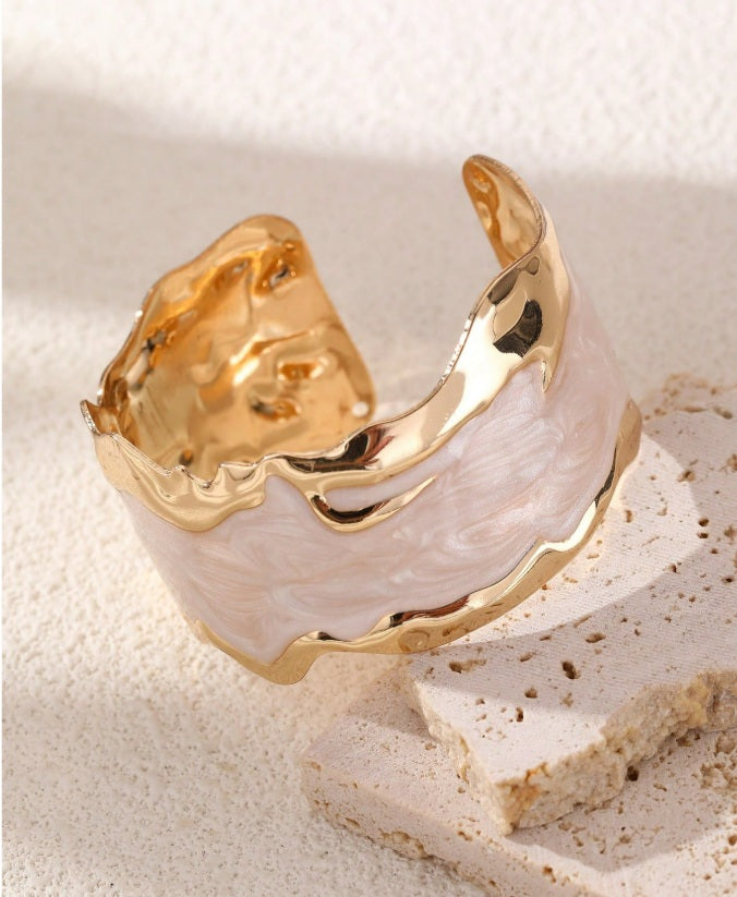 Aurora Wave Cuff