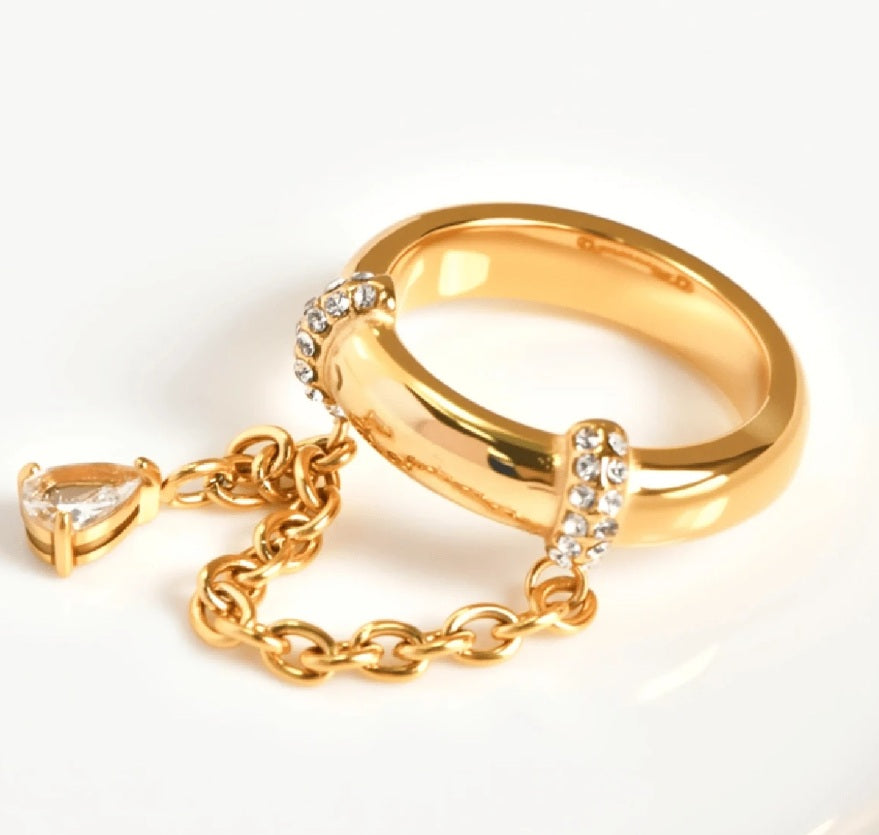 Celestial Chain Radiance Ring