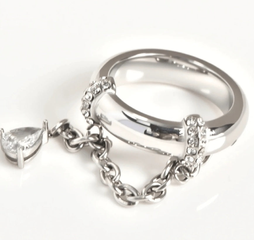 Celestial Chain Radiance Ring