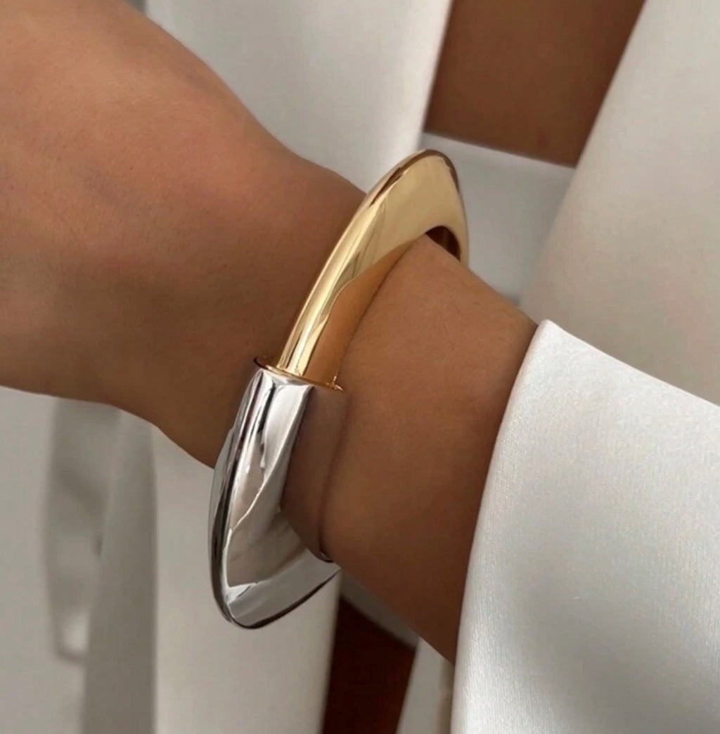 Eclipse Harmony Bracelet Set