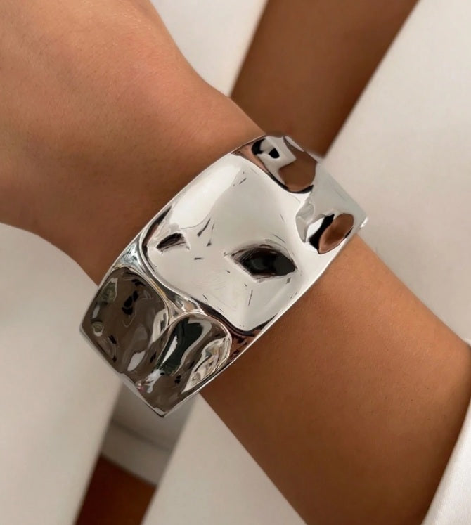 Eclipse Harmony Bracelet Set