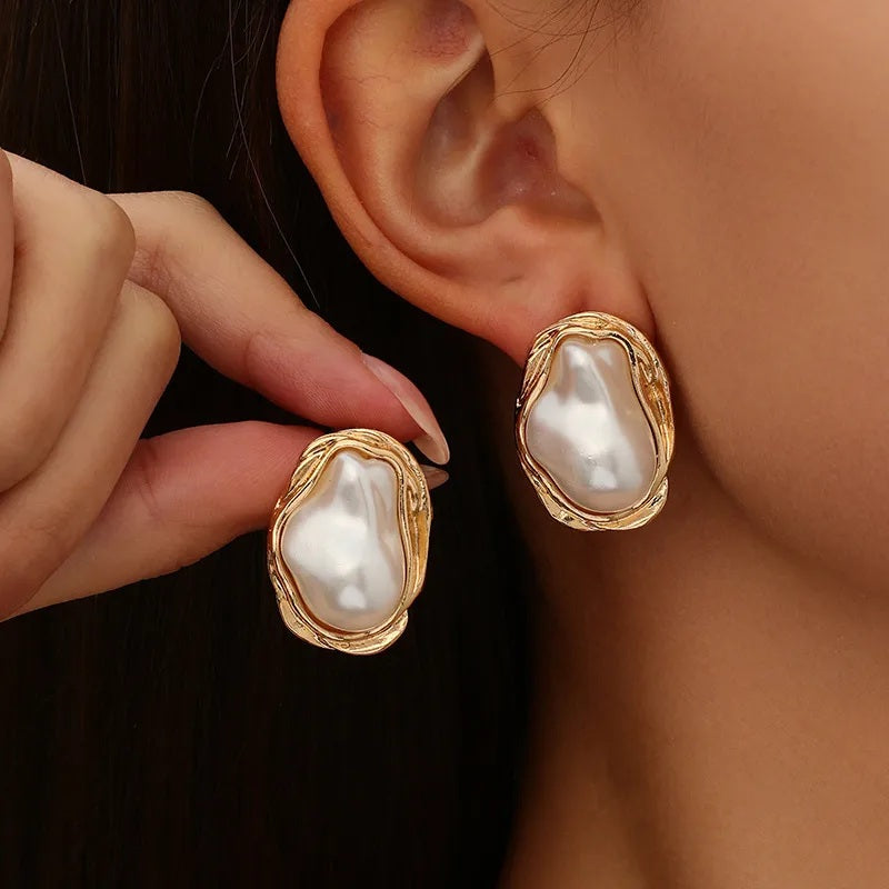 Gilded Moon Pearl Jewelry Set