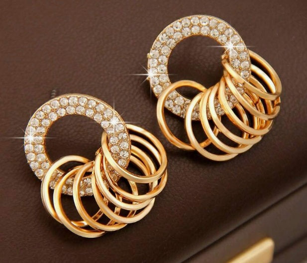Golden Orbit Luxe Earrings ✨