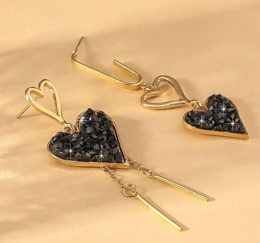 Heartfall Noir Dangle Earrings