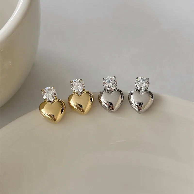 Luna Kiss Petite Heart Studs
