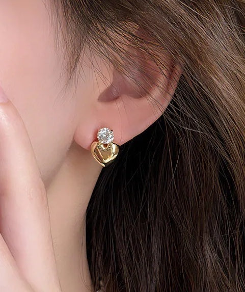 Luna Kiss Petite Heart Studs