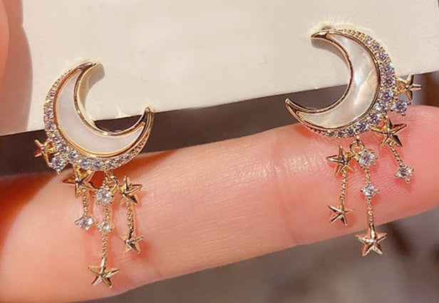Moonlit Moonstone Celestial Earrings ✨