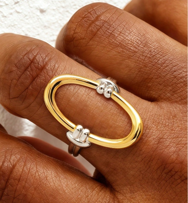 Orbit Link Adjustable Ring