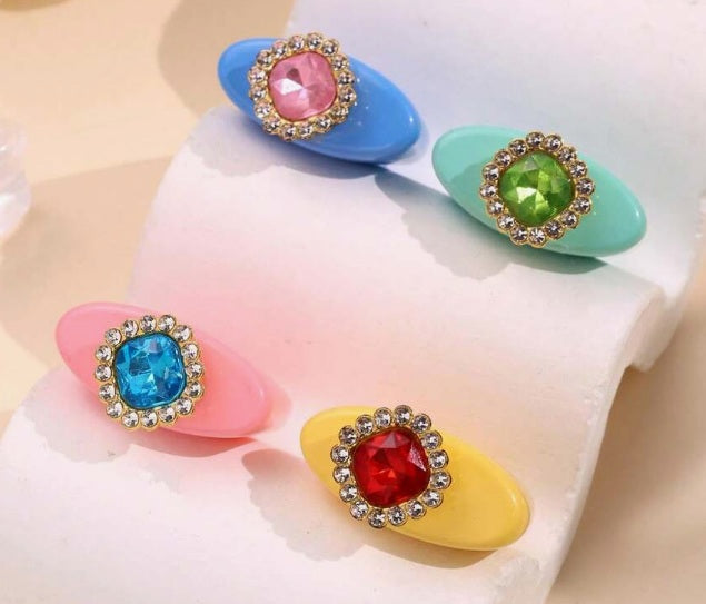 Pop Luxe Gem Resin Ring Set ✨