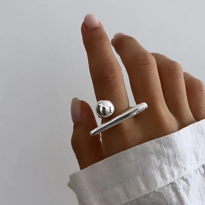 Orbit Bar Adjustable Ring