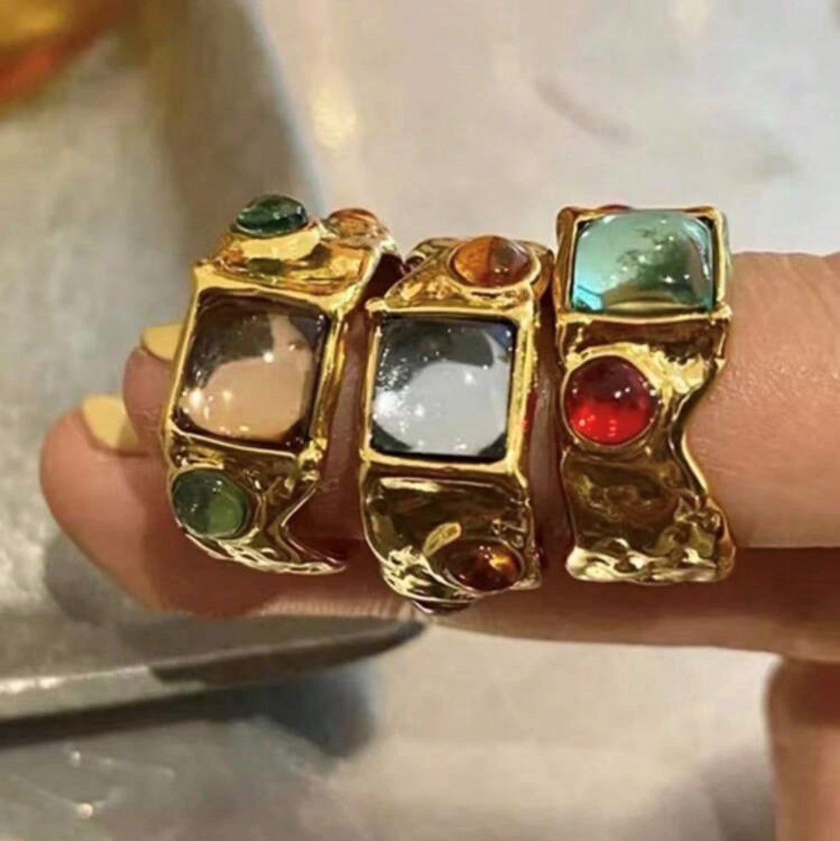 Starlit Oracle Rings